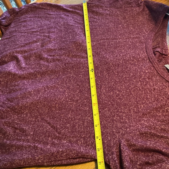 Hi/low sweater. - Picture 5 of 8